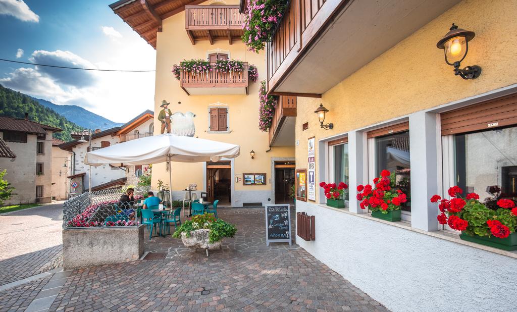 Albergo alla costa a ledro